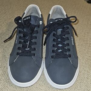 Like New! HUGO Men's Blue and White Sneakers